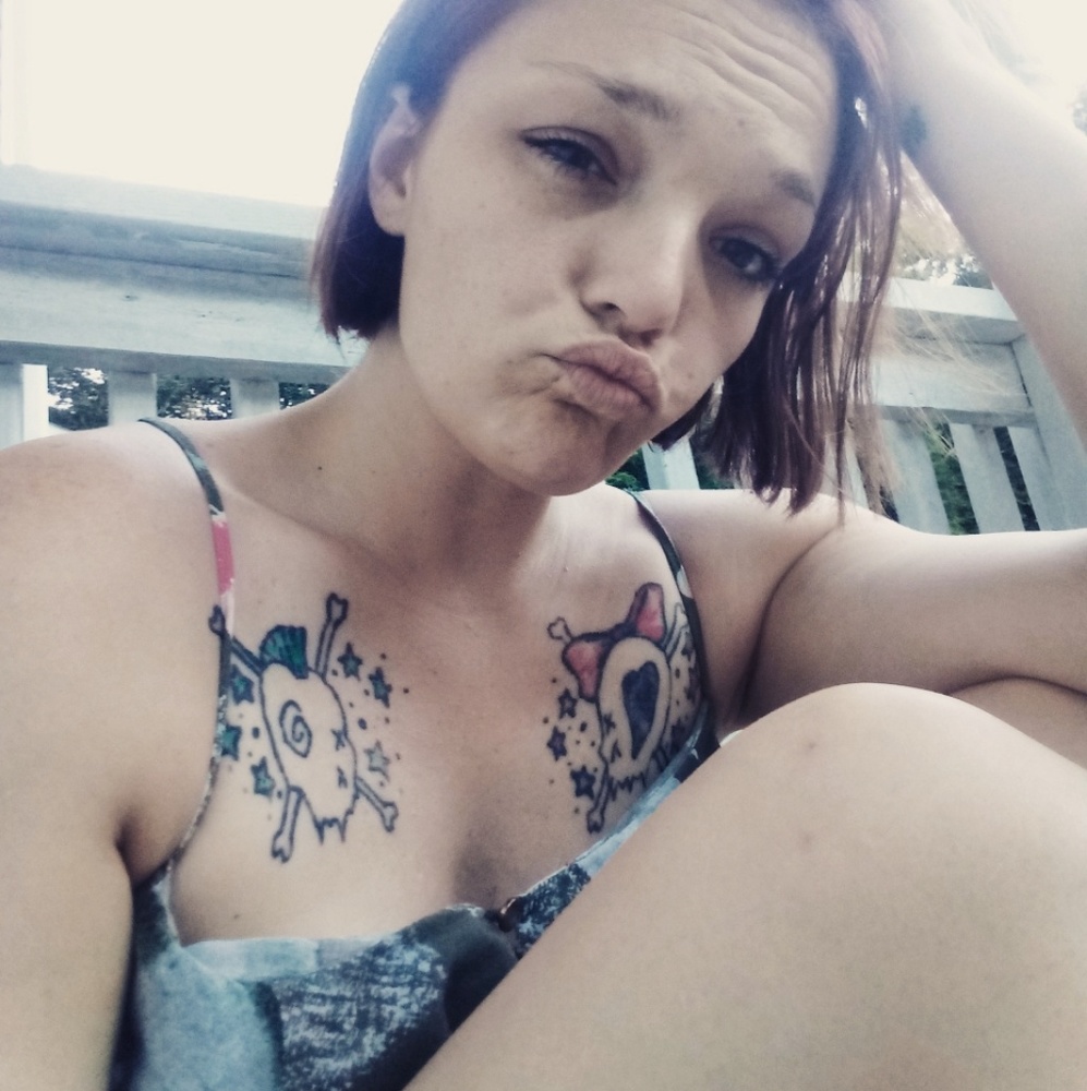 Meet your Posher, Sarah - Picture 3 of 6